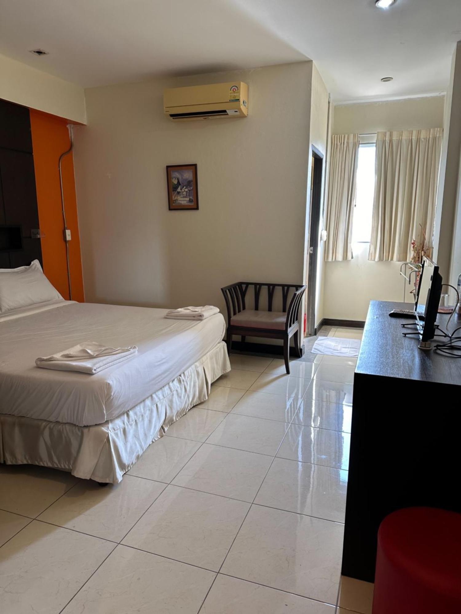 Cozy Place Patong 외부 사진